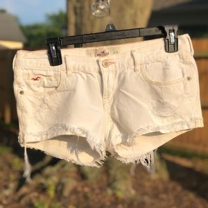 Hollister distressed shorts